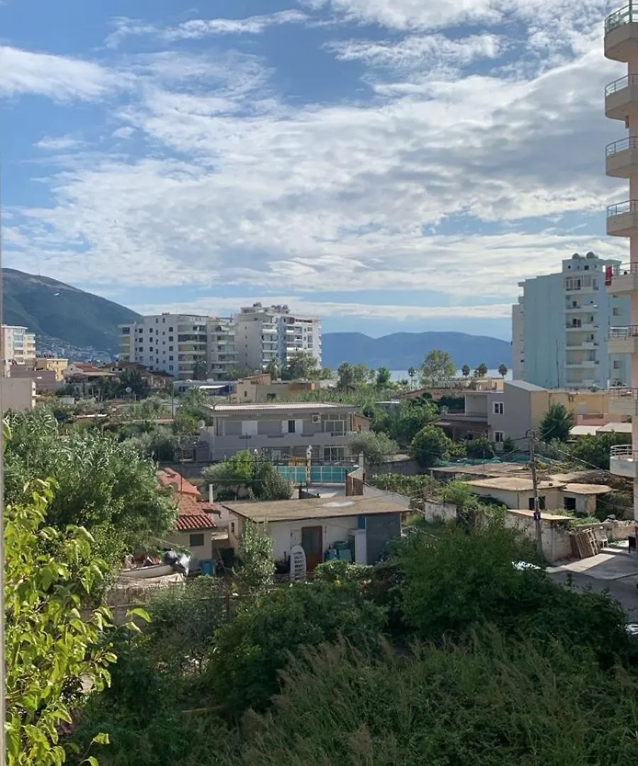 Enzo Guesthouse Vlorë アルバニア